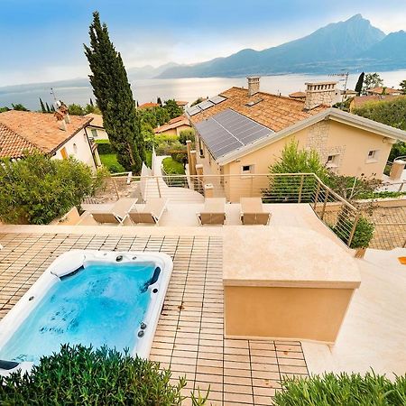 Villa Kiara Torri del Benaco Kültér fotó