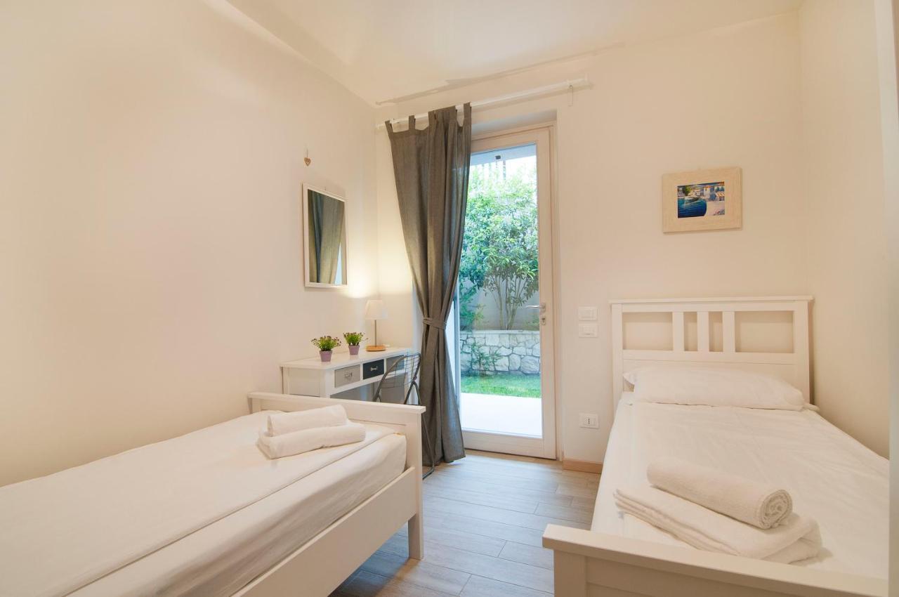 Villa Kiara Torri del Benaco Kültér fotó