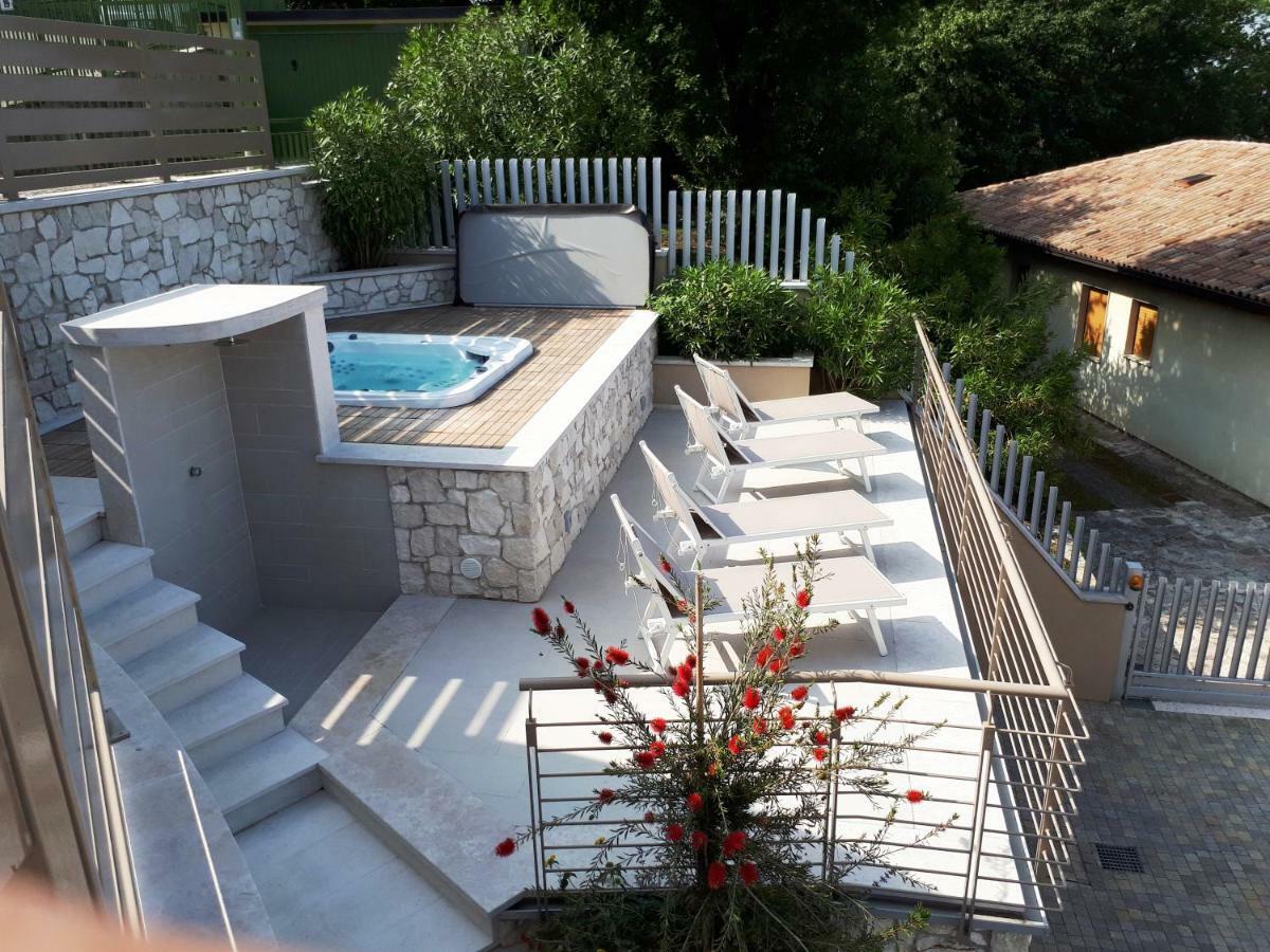 Villa Kiara Torri del Benaco Kültér fotó